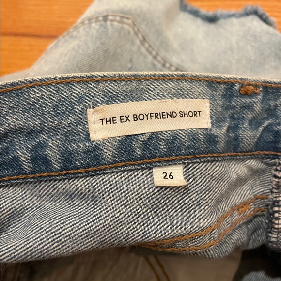 Aritzia Denim Forum Ex Boyfriend Short Blondie Bleu Destroy - Picture 7 of 7